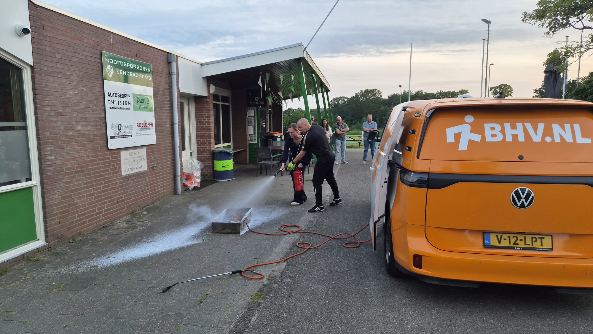 BHV-training versterkt veiligheid bij Eendracht