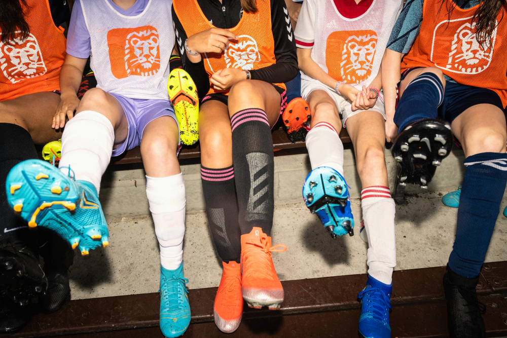 Nieuw sponsorcontract voor drie jaar tussen Eendracht '30 en ING